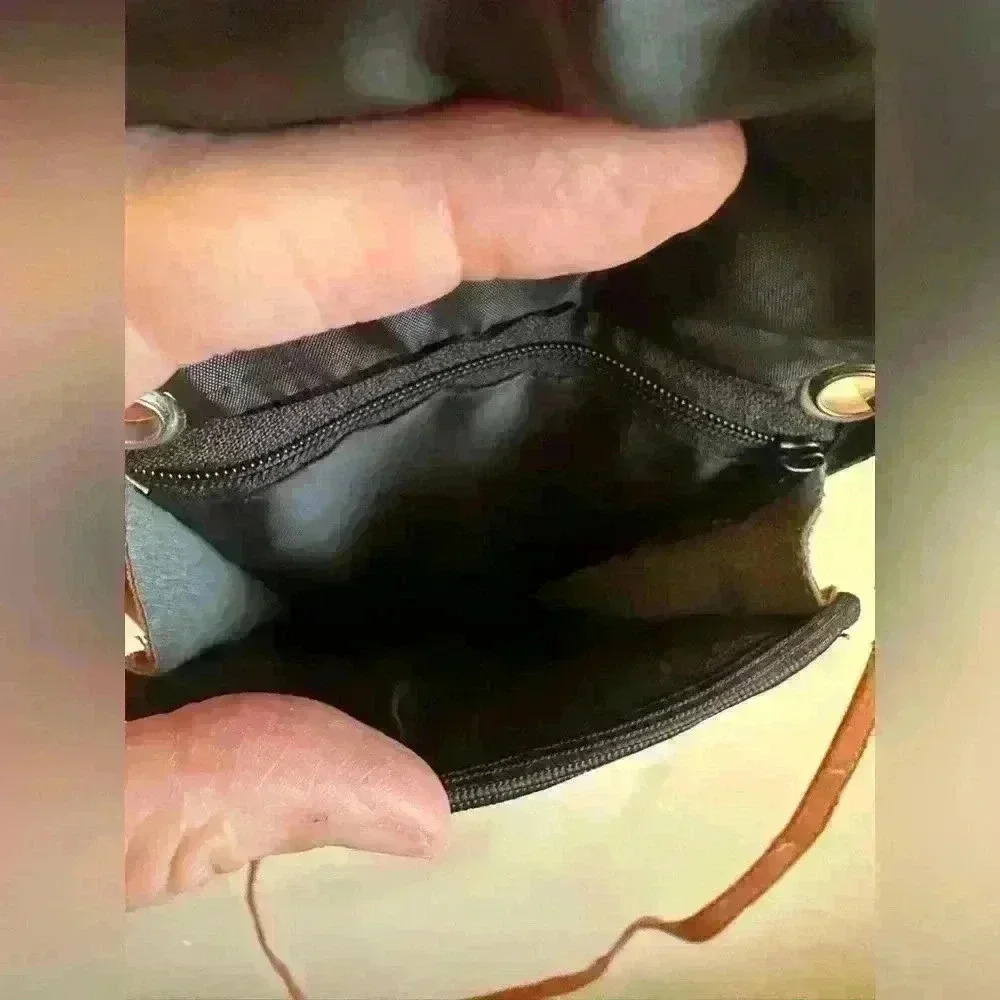 Guatemala Crossbody Sunflower Mobile Purse - Picture 4 of 7